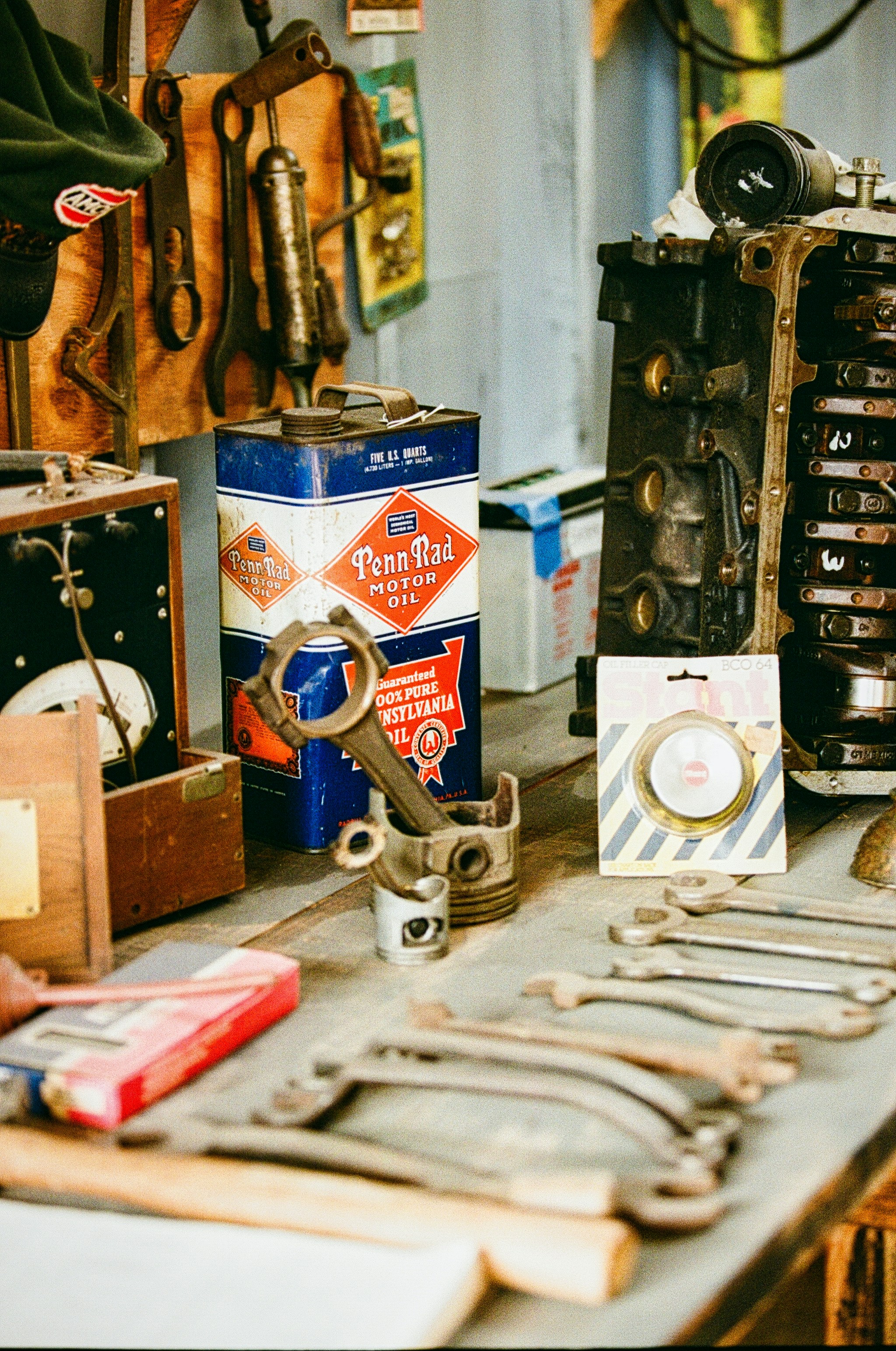 Car repair tools